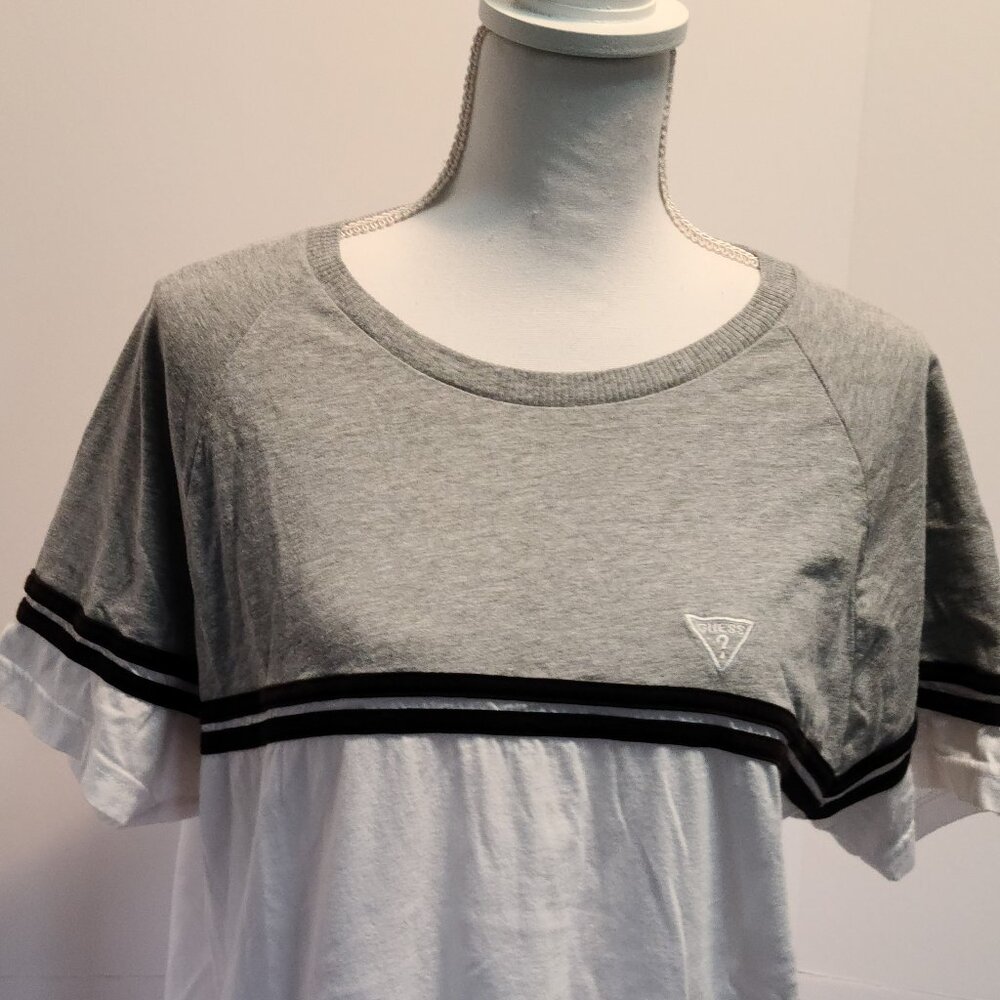 GUESS MENS SHORT RAGLAN SLEEVE COMFY CREW NECK PULLOVER  WITH LOGO SIZE XL - Picture 3 of 7